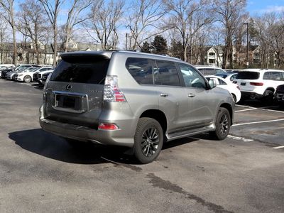 2023 Lexus GX - Photo 3