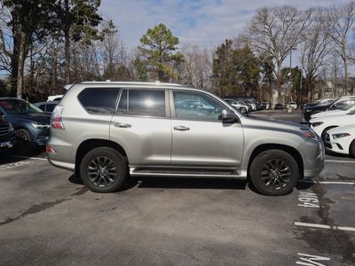 2023 Lexus GX - Photo 2