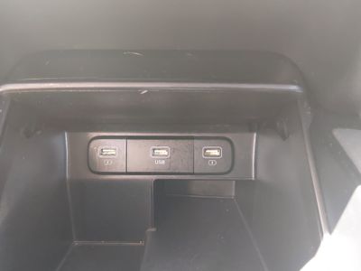 2023 Kia Sorento - Photo 19