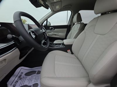 2026 Kia Sorento — photo 14 view