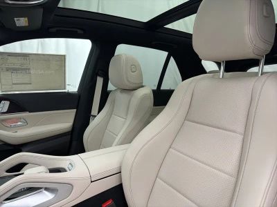 2026 Mercedes-Benz GLE — photo 13 view