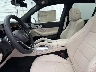 2026 Mercedes-Benz GLE — photo 14 view
