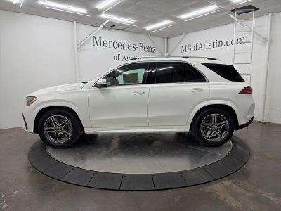 2026 Mercedes-Benz GLE — interior view