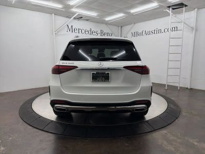 2026 Mercedes-Benz GLE — photo 43 view