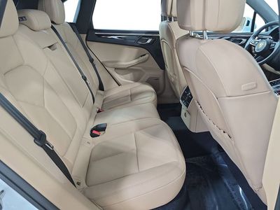 2026 Porsche Macan - Photo 26