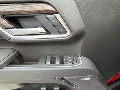 2026 Chevrolet Silverado 1500 — photo 37 view