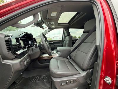 2026 Chevrolet Silverado 1500 — photo 21 view