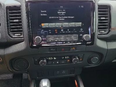 2023 Nissan Frontier — photo 18 view
