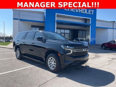 2022 Chevrolet Suburban CK10906 — front three-quarter view