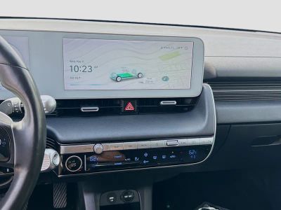 2023 Hyundai IONIQ 5 — photo 12 view
