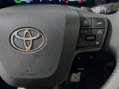 2026 Toyota Camry — photo 17 view