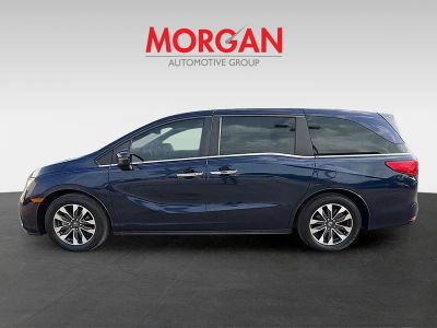 2022 Honda Odyssey — engine compartment view