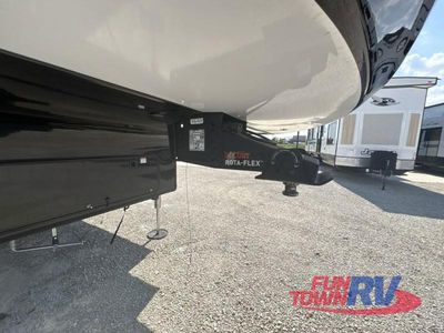 2026 Jayco Seismic - Photo 12