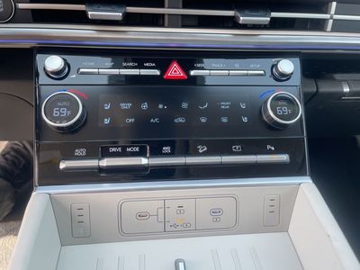 2026 Hyundai Santa Fe Hybrid — photo 32 view