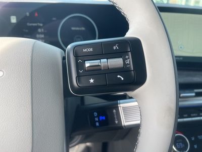 2026 Hyundai Santa Fe Hybrid — photo 26 view