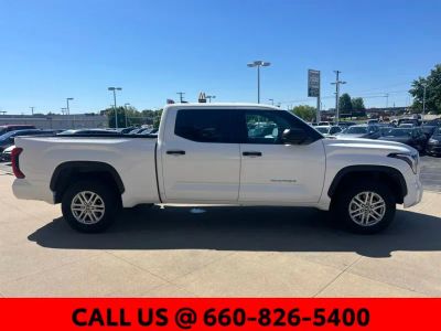 2022 Toyota Tundra - Photo 4