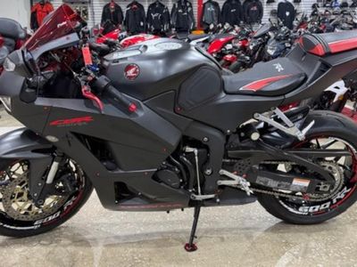 2019 Honda CBR600RR Base - Photo 2
