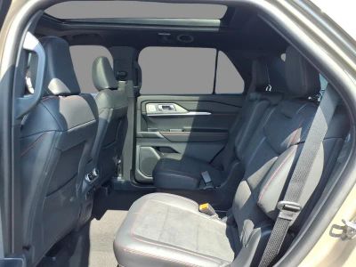 2026 Ford Explorer — detail view