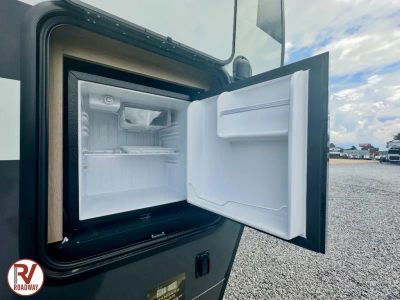 2027 Forest River RV Rockwood Mini Lite — photo 8 view