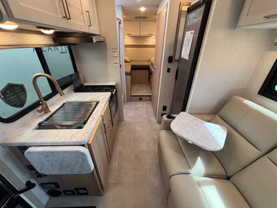 2026 Thor Motor Coach CHATEAU SPRINTER - Photo 3