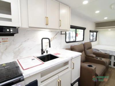 2027 Grand Design Imagine AIM — photo 9 view