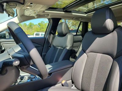 2026 Mazda CX-50 — photo 17 view