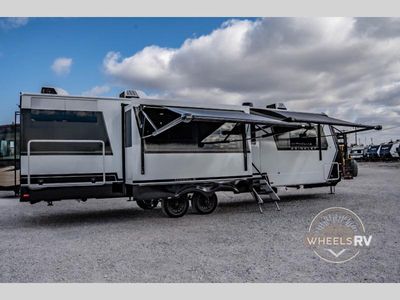 2026 Brinkley Model Z Air - Photo 11