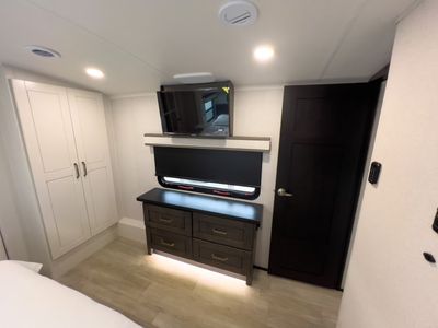 2026 Jayco BIGHORN — photo 18 view