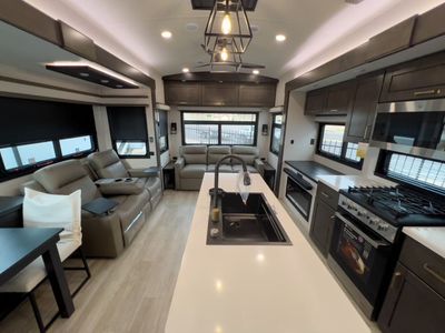 2026 Jayco BIGHORN — side profile view
