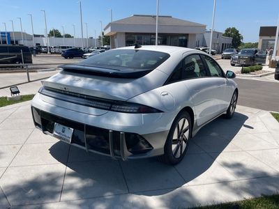 2025 Hyundai IONIQ 6 - Photo 5