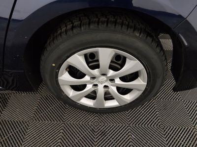 2024 Toyota Corolla — photo 10 view