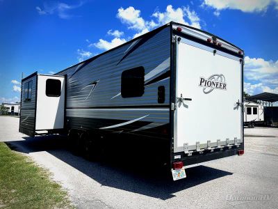2018 Heartland Pioneer - Photo 2