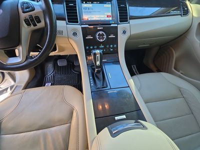 2019 Ford Taurus - Photo 10