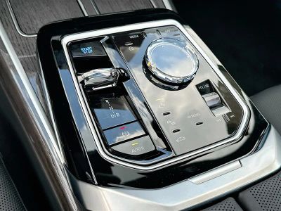 2026 BMW i7 — photo 12 view