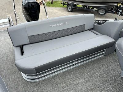 2024 Bennington 25 LSB — photo 15 view