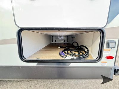 2026 Forest River RV Rockwood Ultra Lite - Photo 12