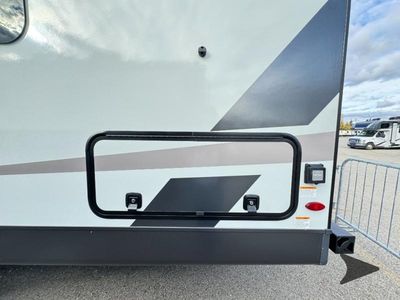 2026 Forest River RV Rockwood Ultra Lite - Photo 11