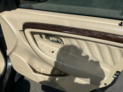 2016 Ford Taurus - Photo 21