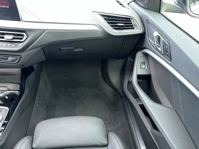 2024 BMW 2 Series — photo 15 view