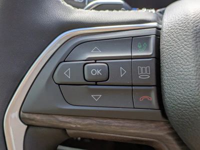 2025 Jeep Grand Cherokee — photo 29 view