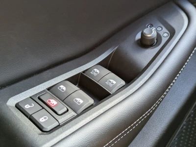 2025 Jeep Grand Cherokee — photo 27 view