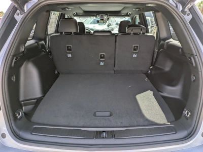 2025 Jeep Grand Cherokee — photo 12 view