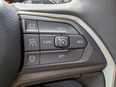 2025 Jeep Grand Cherokee — photo 30 view