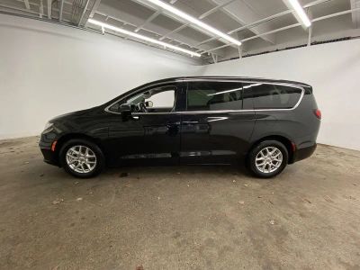 2024 Chrysler Pacifica — rear three-quarter view