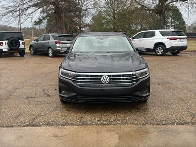 2021 Volkswagen Jetta - Photo 2