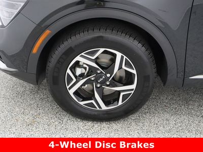 2024 Kia Sportage AWD — photo 11 view
