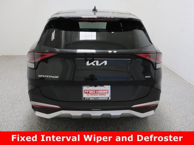 2024 Kia Sportage AWD — photo 8 view