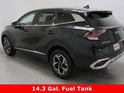 2024 Kia Sportage AWD — photo 9 view