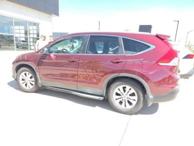 2014 Honda CR-V — rear three-quarter view