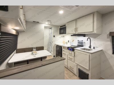 2026 Grand Design Transcend One - Photo 4